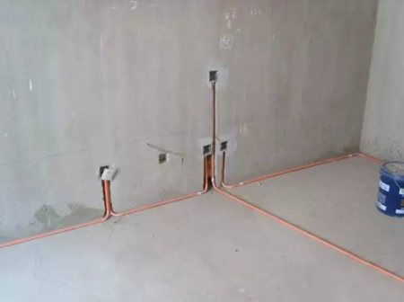 ���ݶ��ַ��b��